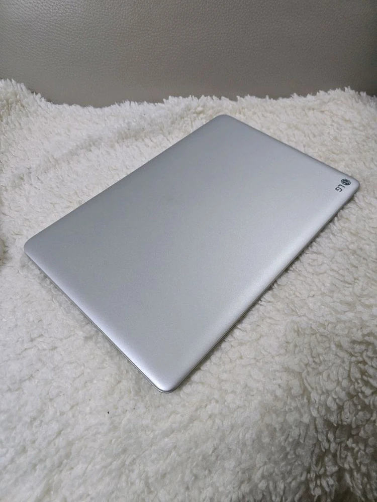 15인치 LG 사무/게임용 노트북(8GB,756GB,외관A급) 이미지