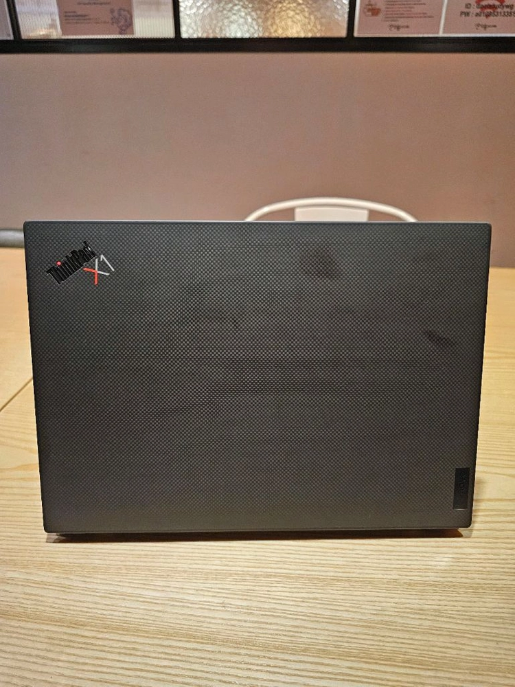 Lenovo ThinkPad X1 Carbon Gen 10 최고사양 이미지