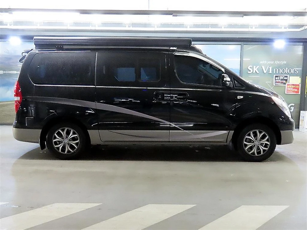 현대 그랜드스타렉스 캠핑카 4WD 무사고17년식 16,409km실키로수 벤텍라쿤캠핑카4륜캠핑 이미지