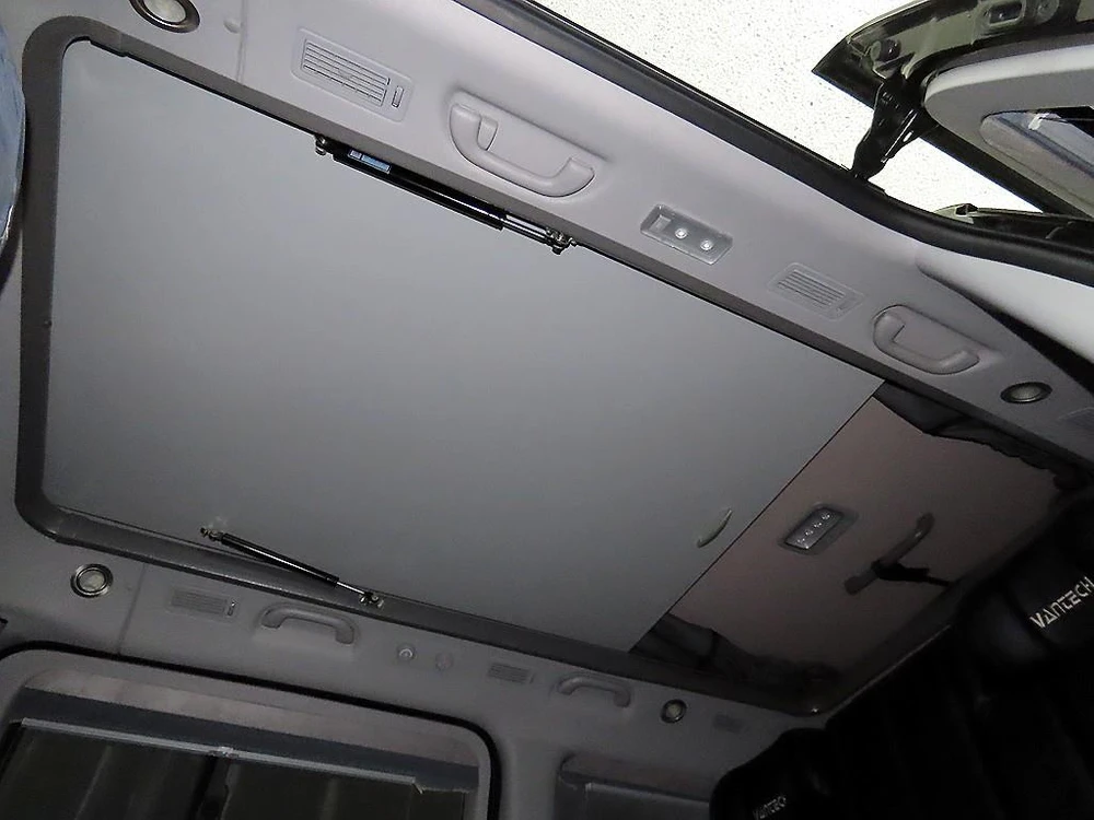 현대 그랜드스타렉스 캠핑카 4WD 무사고17년식 16,409km실키로수 벤텍라쿤캠핑카4륜캠핑 이미지