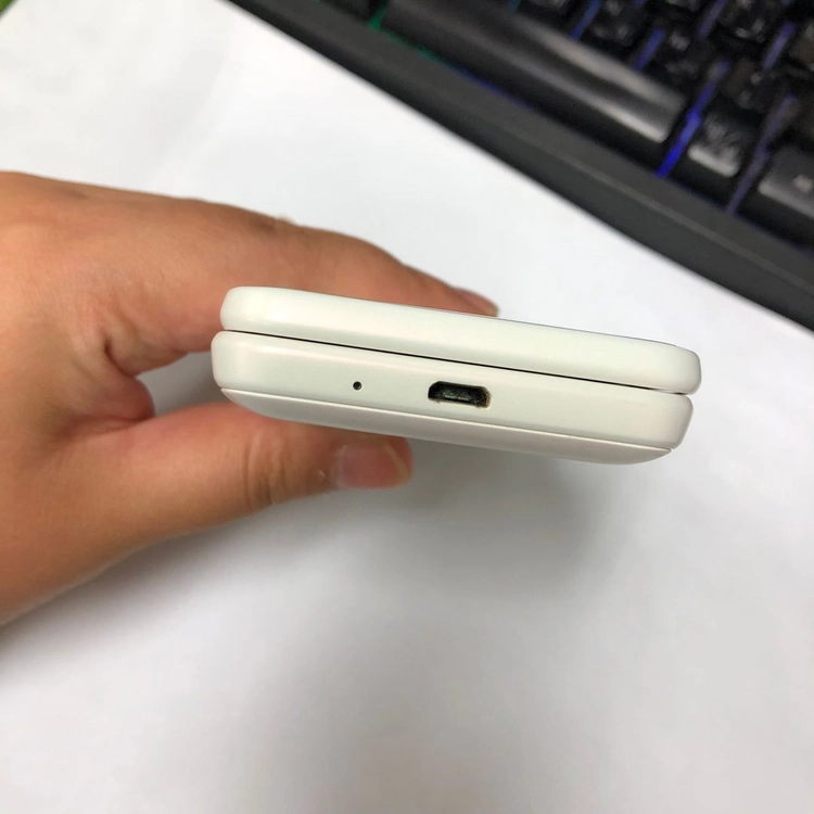 .(기능정상) 갤럭시 폴더2 32GB 화이트 KT AA급 무잔상 중고폰 207094 이미지