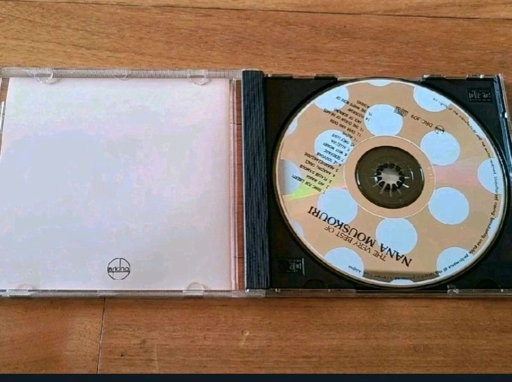 음악 CD 나나 무스쿠리 이미지