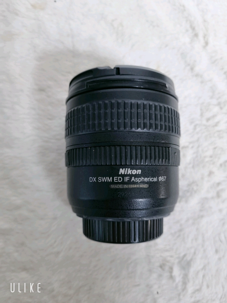 니콘 AF-S DX Zoom NIKKOR 18-70mm 렌즈 이미지