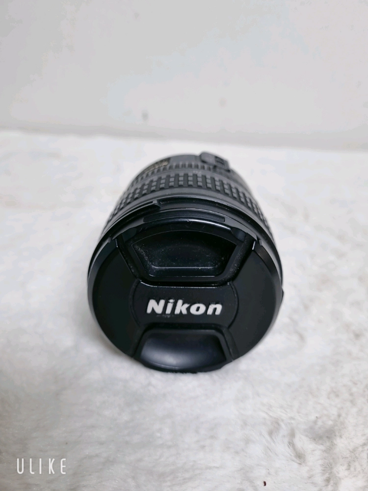 니콘 AF-S DX Zoom NIKKOR 18-70mm 렌즈 이미지