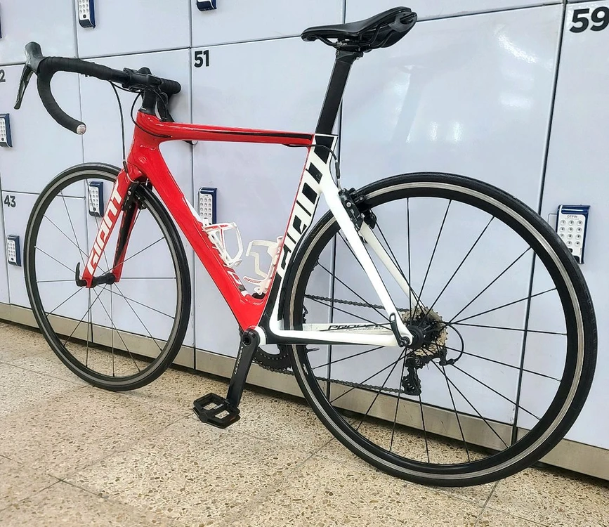 (매우깨끗함)(풀카본.풀울테그라)자이언트프로펠.어드밴스1로드(89만원) 이미지