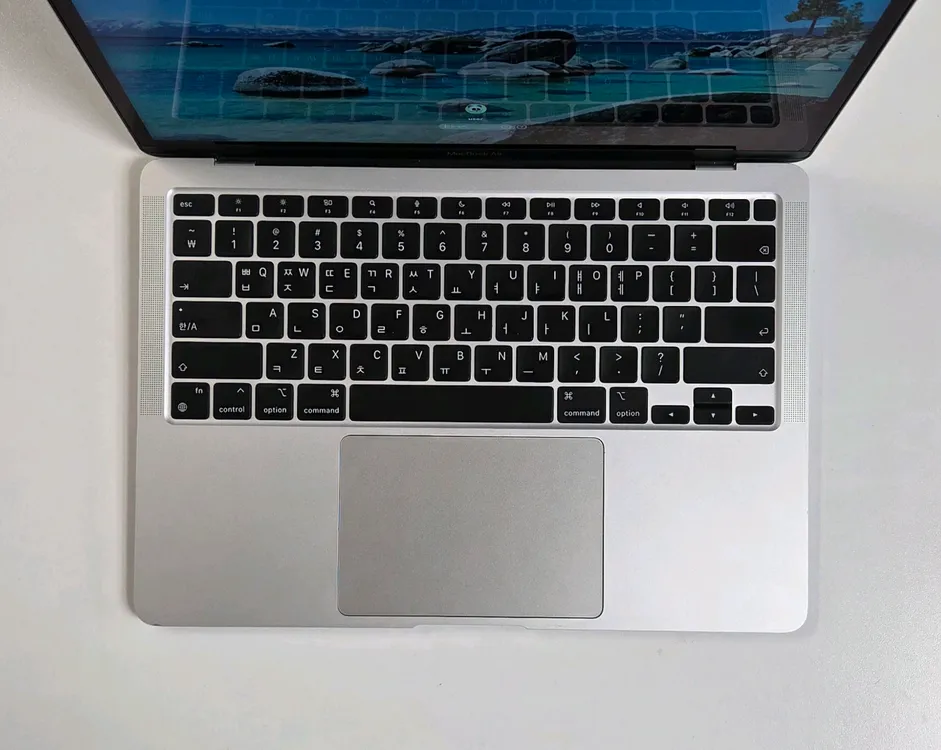 애플 맥북에어 13 M1 8GB 256GB 판매합니다 이미지