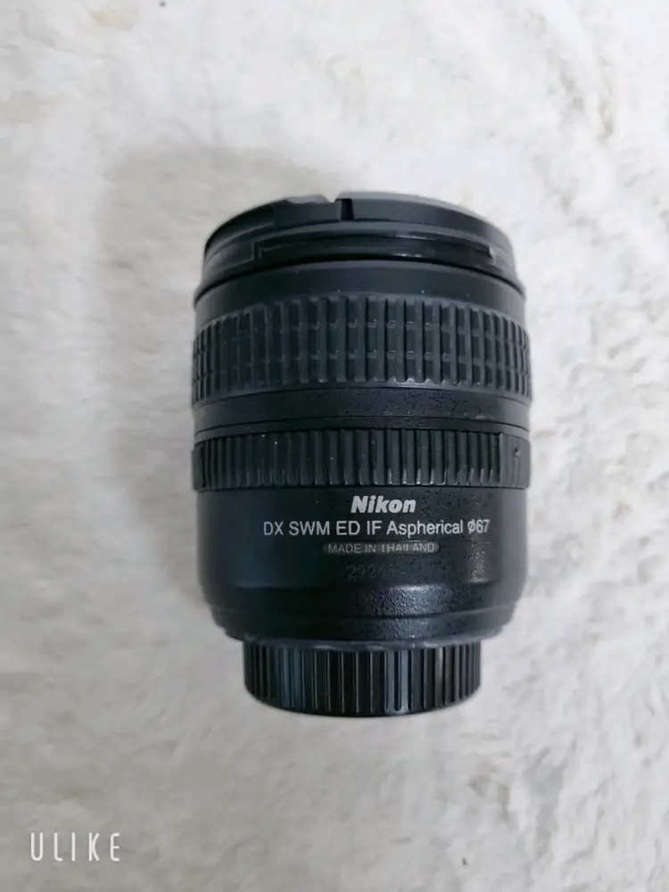 니콘 AF-S DX Zoom NIKKOR 18-70mm 렌즈 이미지