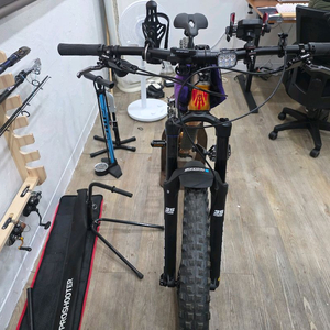 풀서스펜션 MTB 자전거 이미지