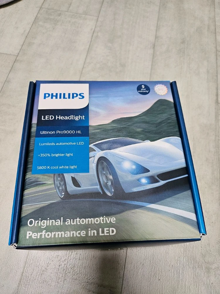 필립스 Ultinon Pro9000 gen2 h11 팝니다 이미지