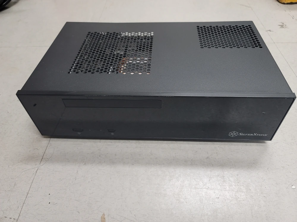ITX 미니 컴퓨터 본체 인텔 8세대 8G 메모리, GT1030 그래픽, Z370N WIFI 메인보드, 삼성 SSD 이미지