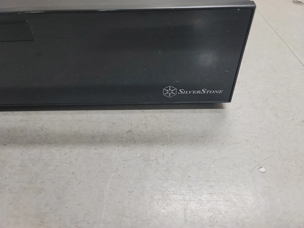ITX 미니 컴퓨터 본체 인텔 8세대 8G 메모리, GT1030 그래픽, Z370N WIFI 메인보드, 삼성 SSD 이미지