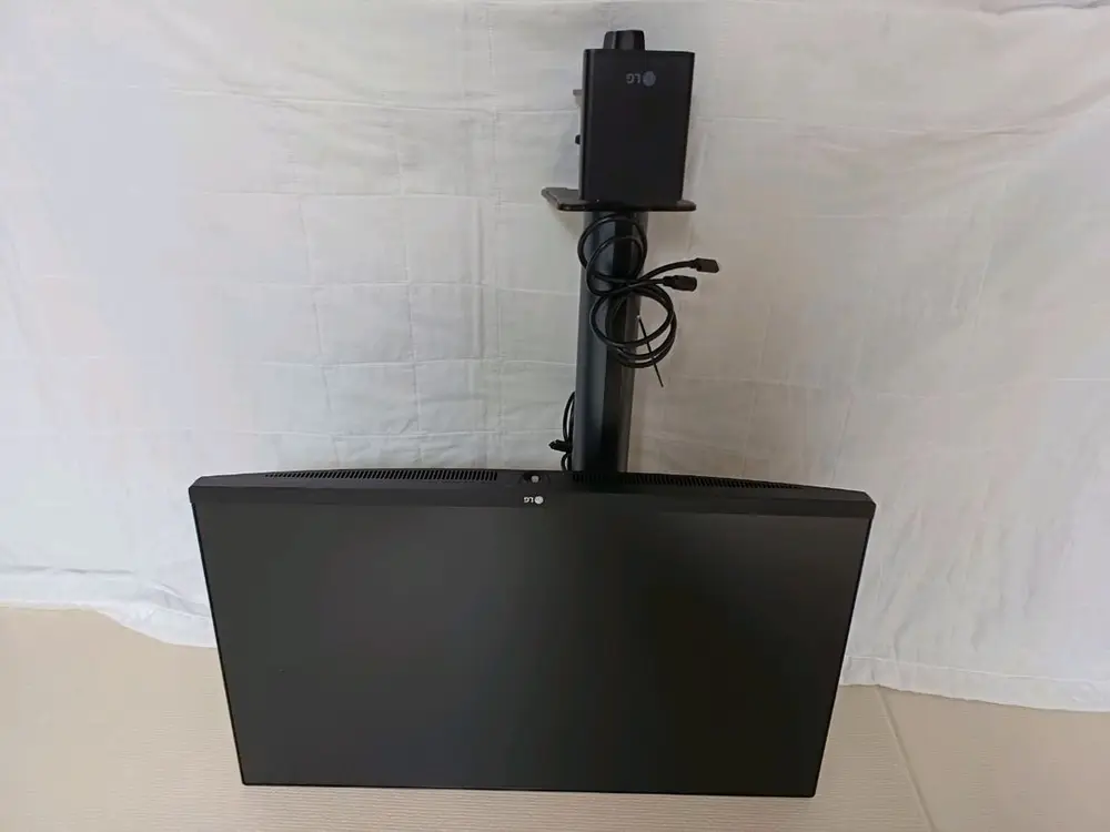 LG 27인치 와이드 QHD 모니터 이미지