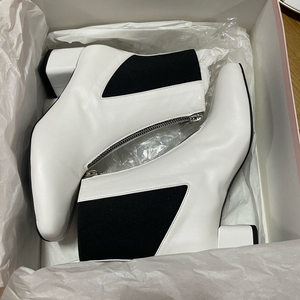 MSGM 화이트 첼시부츠 새상품 엠에스지엠 흰색 부츠 팔아요 이미지