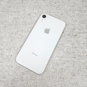 아이폰 XR 화이트 64기가 초 SSS급 이미지