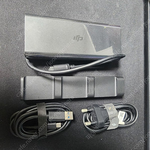 dji fpv 멀티충전기 새것 팝니다 이미지