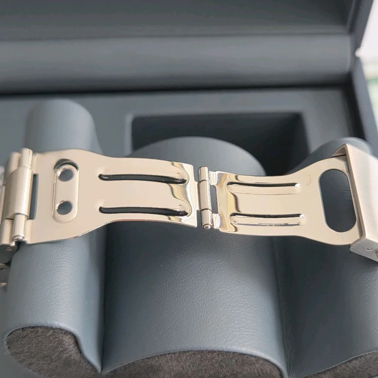 태그호이어 포뮬러1 43mm 쿼츠 WAZ1018(2020년식) 이미지