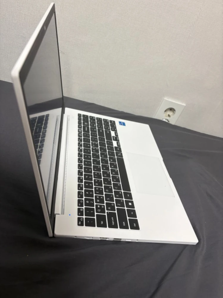 삼성전자 갤럭시노트북2 NT550XDZ-AD5AH 이미지