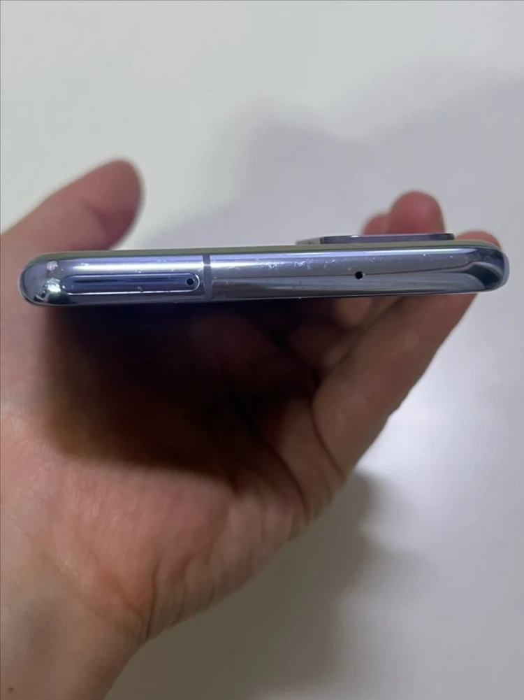 갤럭시 S20플러스 이미지