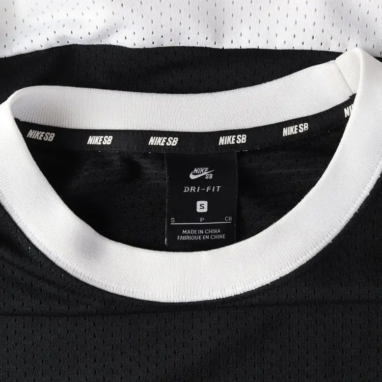 나이키 SB 드라이핏 컬러블록 메쉬 긴팔 티셔츠 이미지