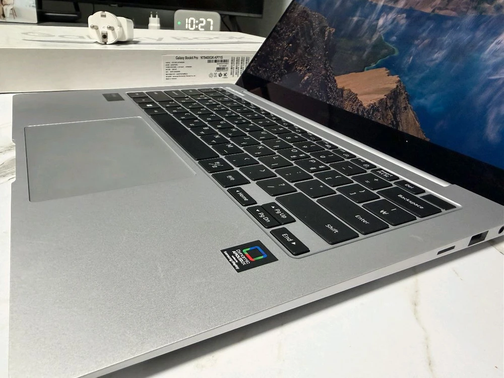 갤럭시북4 프로/NT940XGK-KP71S /코어 울트라 7 / 램32GB 이미지