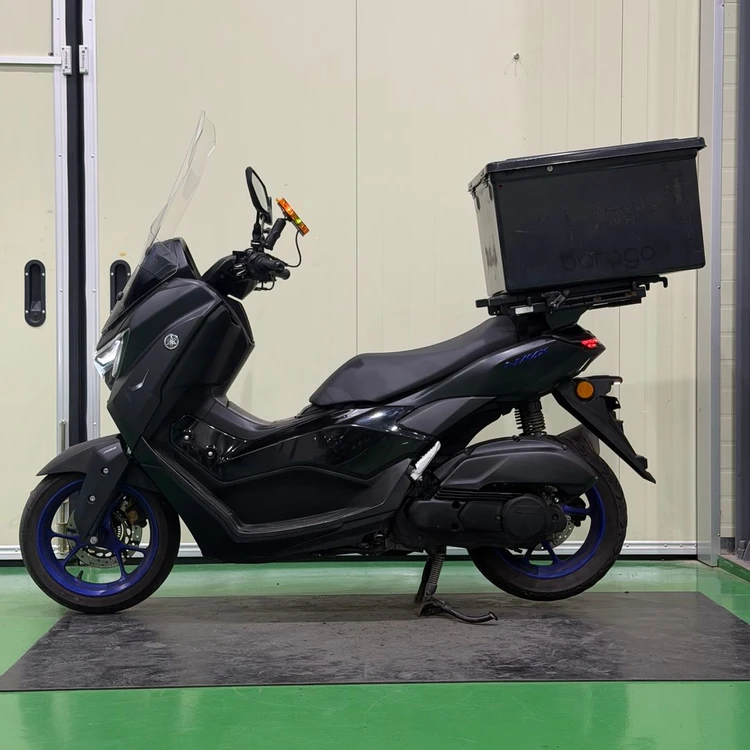 야마하 nmax125 25년식 3만km 배달셋팅스쿠터 저렴하게 판매합니다 이미지