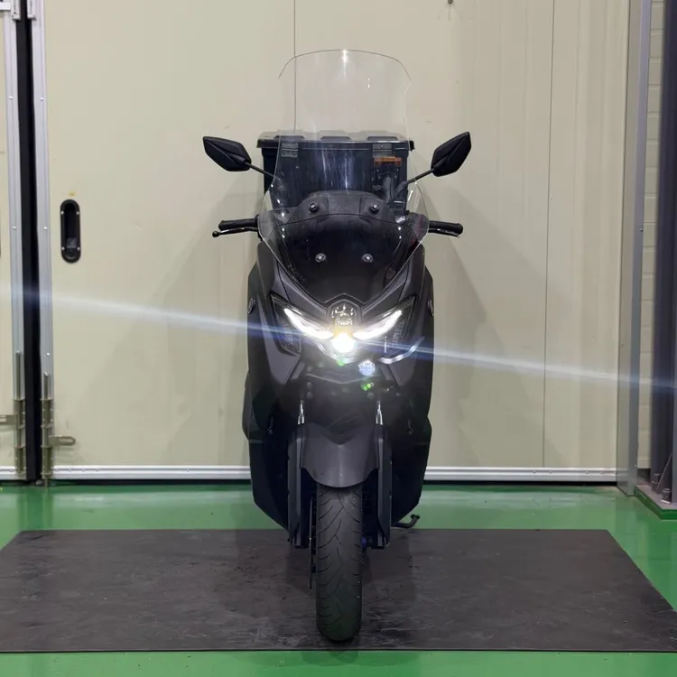 야마하 nmax125 25년식 3만km 배달셋팅스쿠터 저렴하게 판매합니다 이미지