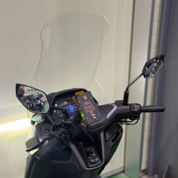 야마하 nmax125 25년식 3만km 배달셋팅스쿠터 저렴하게 판매합니다 이미지