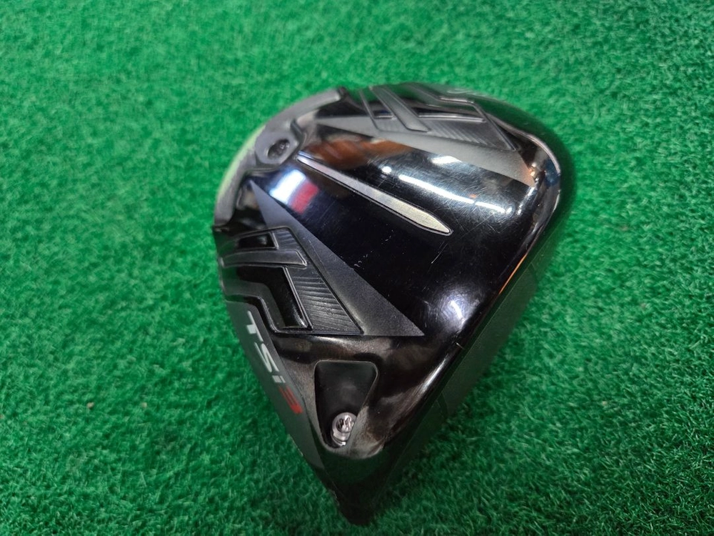 Titleist 타이틀리스트 TSi3 드라이버 헤드 이미지