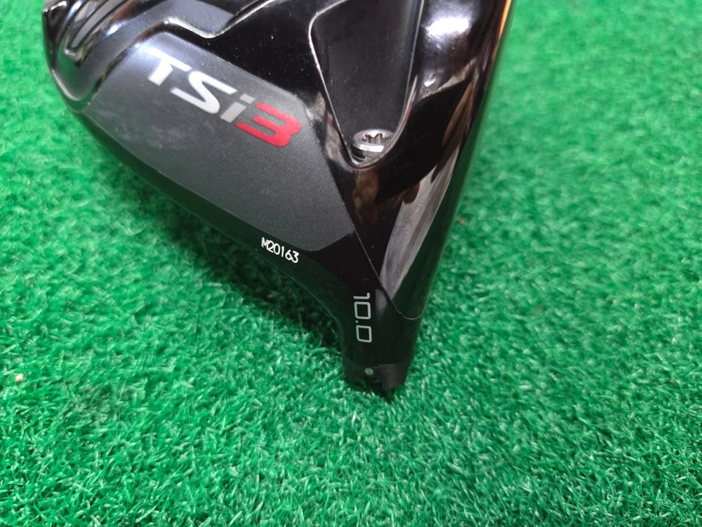 Titleist 타이틀리스트 TSi3 드라이버 헤드 이미지
