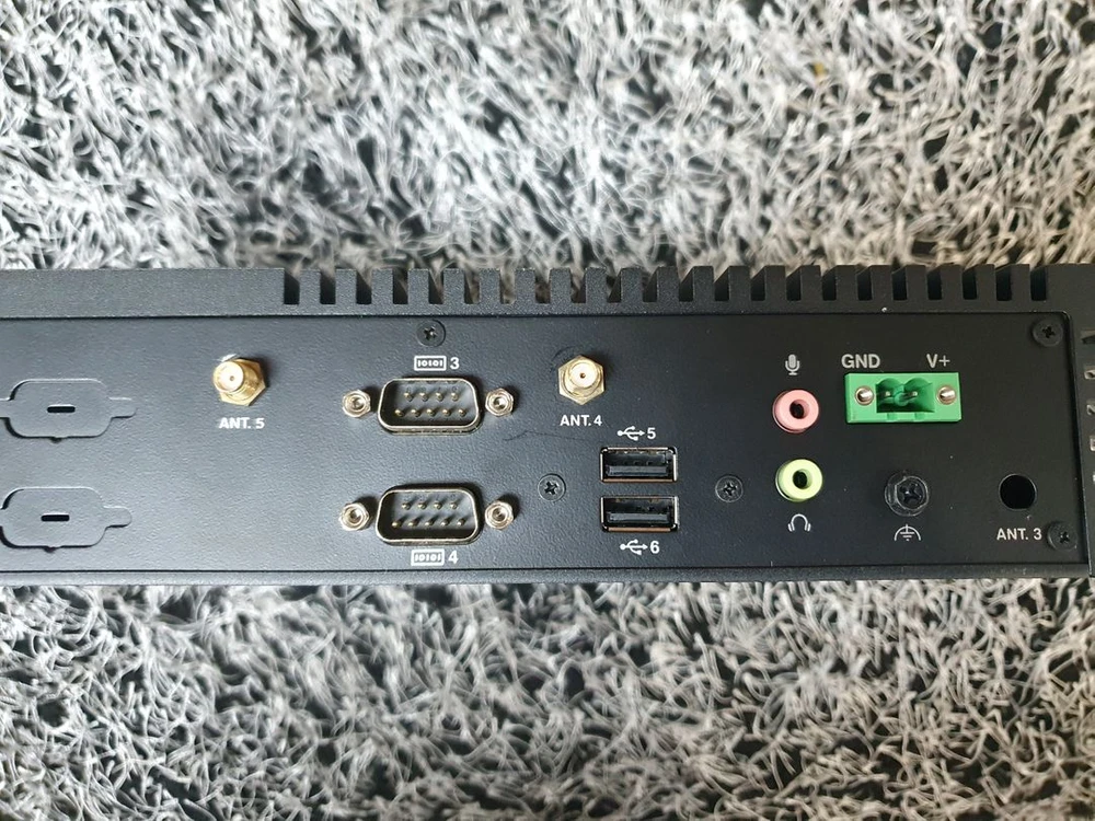 Asus IoT pe2000u 산업용 팬리스 임베디드 미니 PC AIoT 이미지