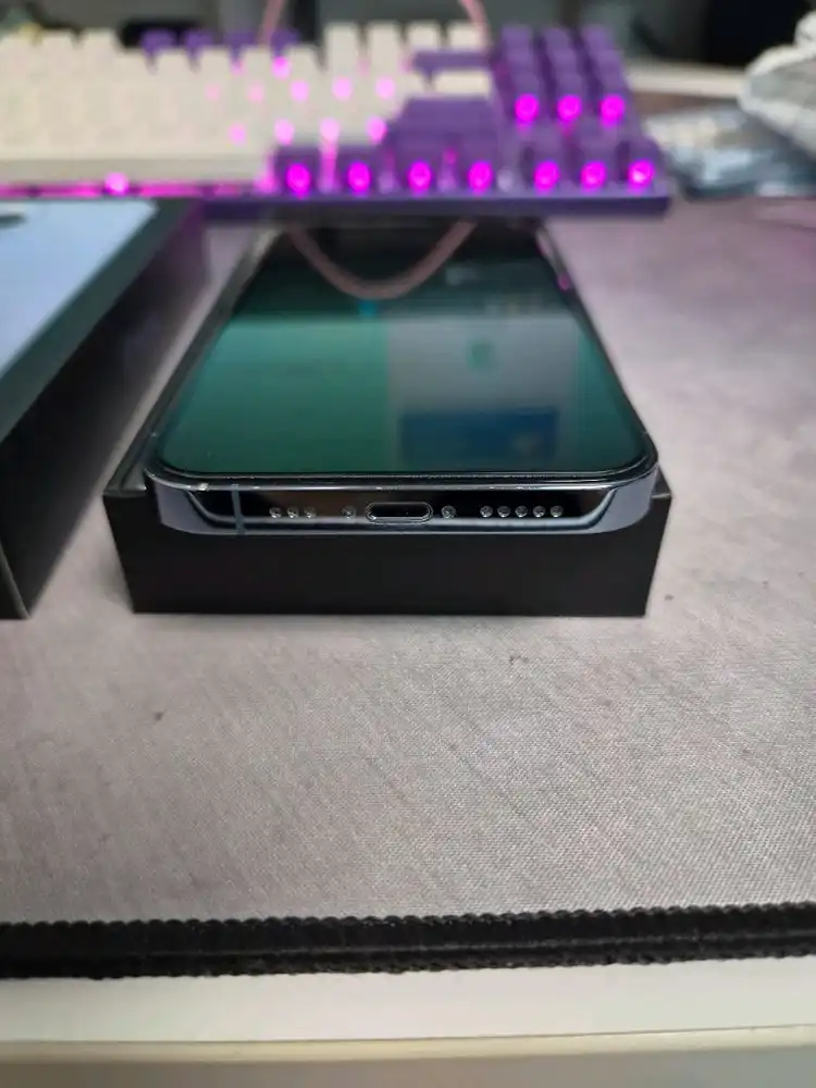 아이폰 13프로 256gb 시에라 블루 이미지