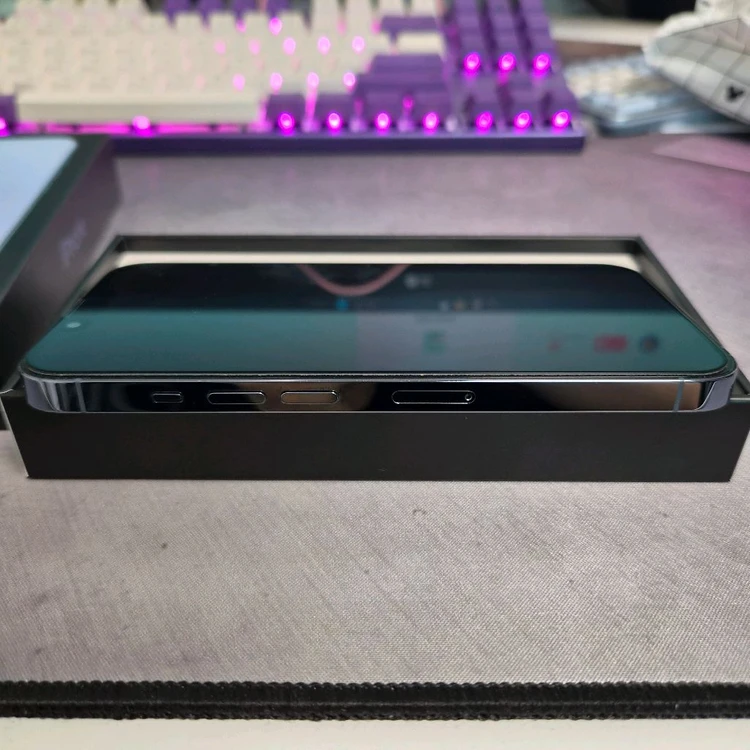 아이폰 13프로 256gb 시에라 블루 이미지