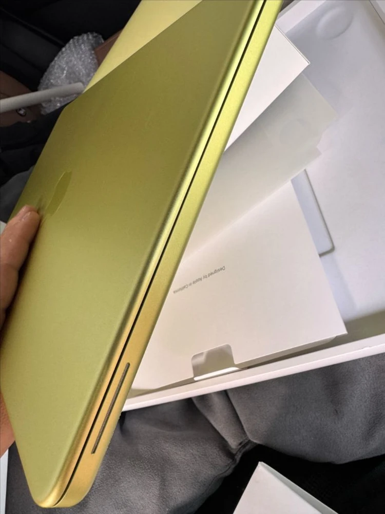 맥북네오 기본형 시트러스 8GB 256GB 풀박스 이미지