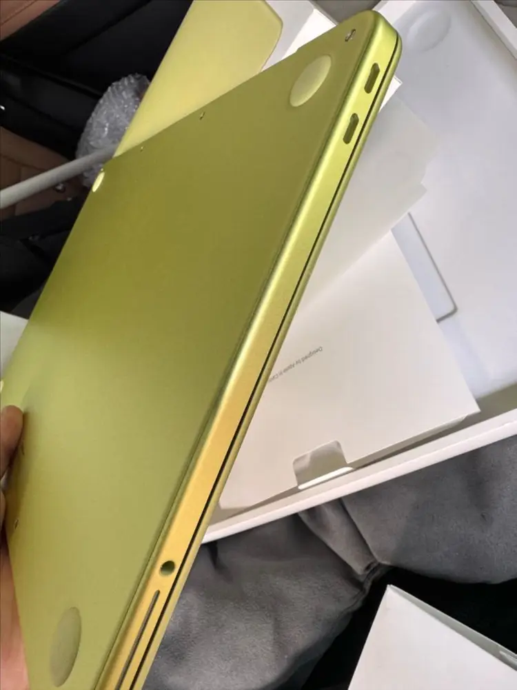 맥북네오 기본형 시트러스 8GB 256GB 풀박스 이미지