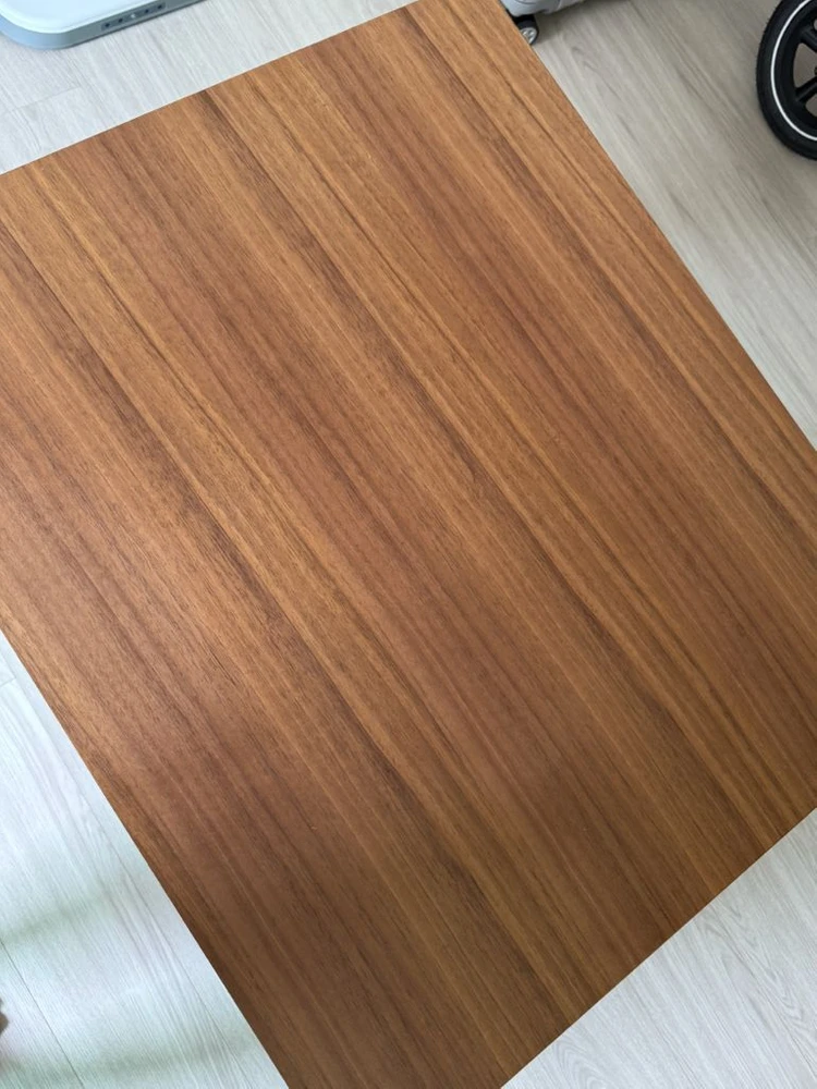 잭슨 카멜레온 볼슨 테이블 이미지