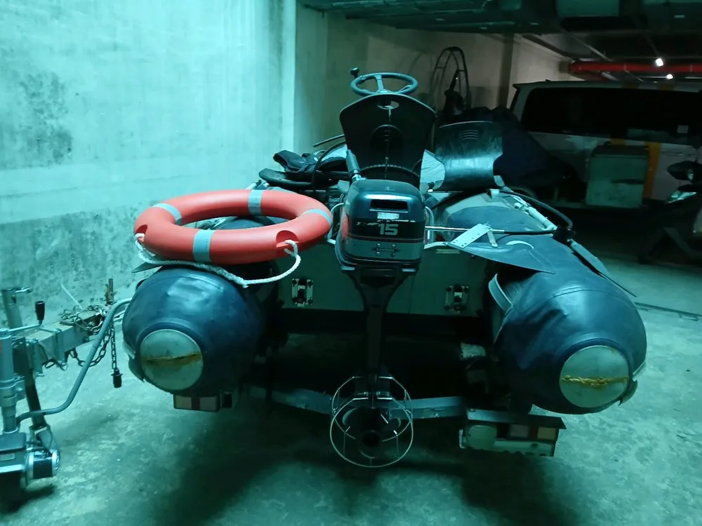 선데이마린 SDN300 고무보트와 EVINRUDE 미국산15마력 엔진 세트 이미지