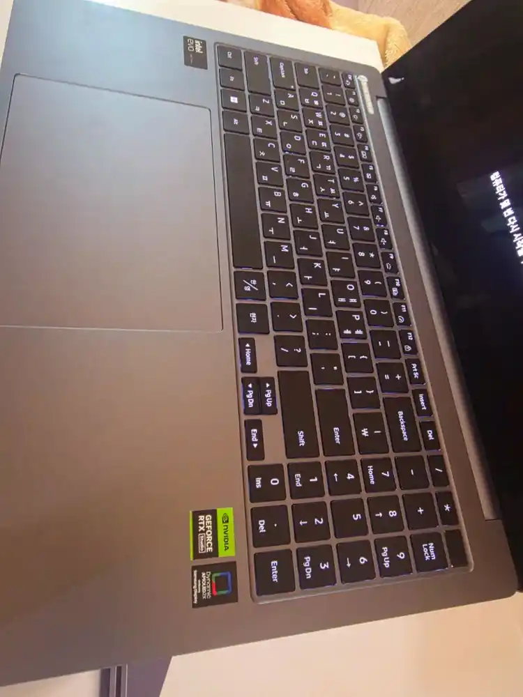 갤럭시북4 울트라 프로 RTX4050 램32GB 울트라7 고사양 노트북 이미지