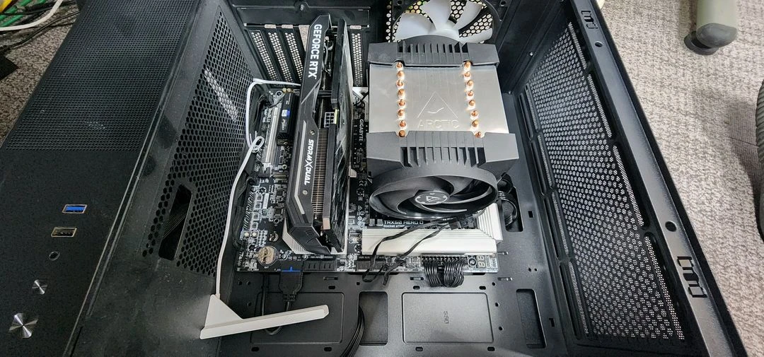 TRX50 AERO D, RTX 4060Ti 판매합니다. 이미지