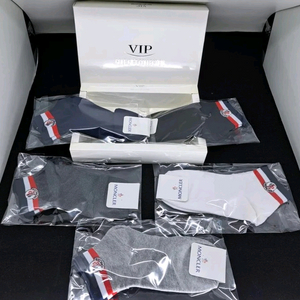 MONCLER 골프양말 5켤레 한세트 이미지