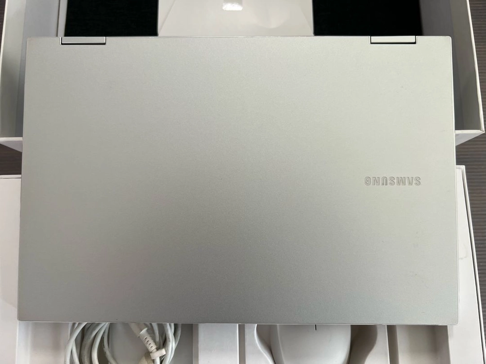 갤럭시북 플렉스2 LTE/5G 이미지
