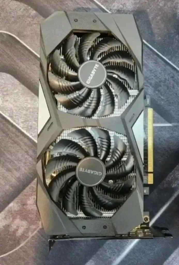 기가바이트 RTX2060 고사양 그래픽카드 싸게 팝니다 - 안심되는 중고거래