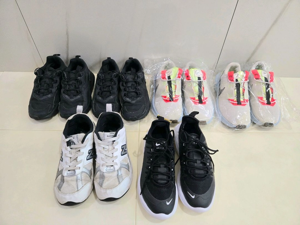 200-210 사이즈 나이키, 뉴발란스 운동화 이미지