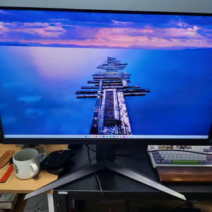 부산 직거래 LG 울트라기어 32GR93U 32인치 4K 144Hz 게이밍 모니터 판매합니다 이미지