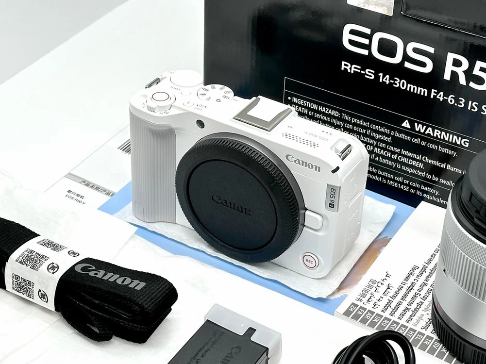 새상품 정품 캐논(Canon) EOS R50V 화이트 14-30mm KIT 미러리스 풀박스 이미지