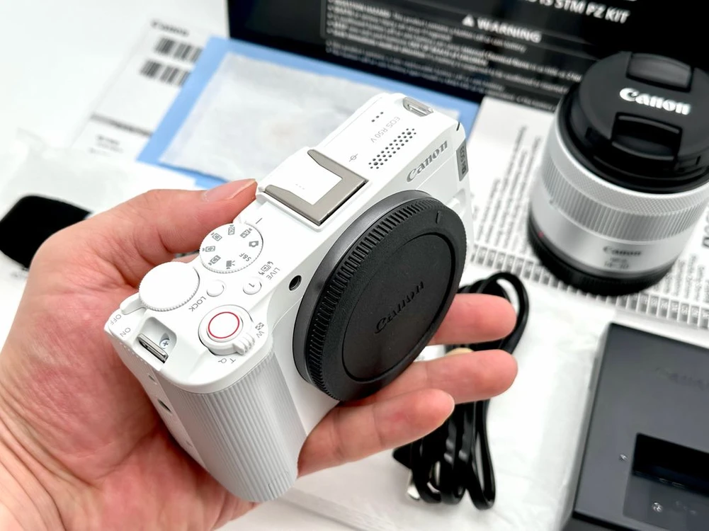 새상품 정품 캐논(Canon) EOS R50V 화이트 14-30mm KIT 미러리스 풀박스 이미지
