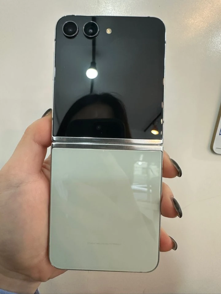 S급)갤럭시Z플립5 256GB 민트/Y644 이미지
