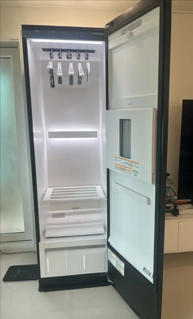 엘지 오브제 컬렉션 스타일러 이미지