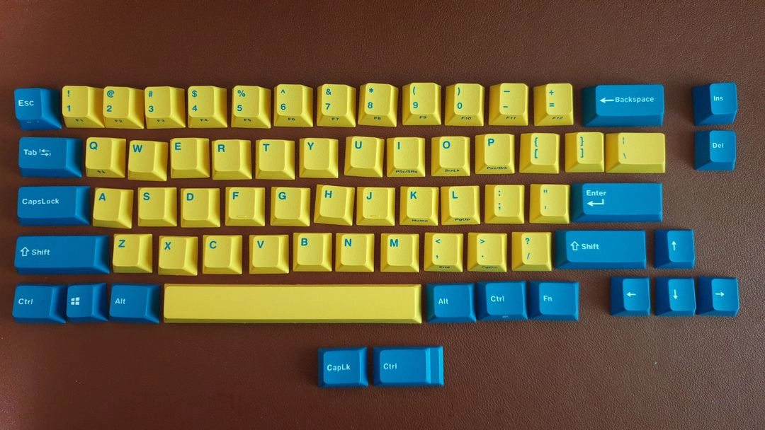 레오폴드 FC660MBT 스웨디시 화이트 영문 키캡 이미지
