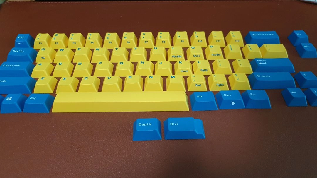 레오폴드 FC660MBT 스웨디시 화이트 영문 키캡 이미지