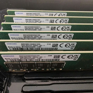 삼성램 DDR4 32g 32gb 3200 2666 pc용 램 팝니다. 이미지